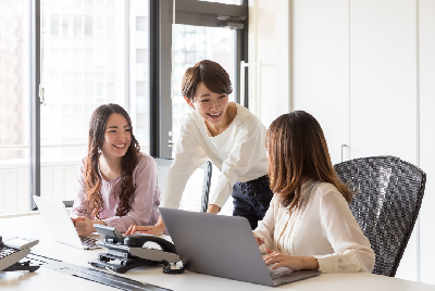 Cover image for When Is the Right Time to Approach HR with an Issue?